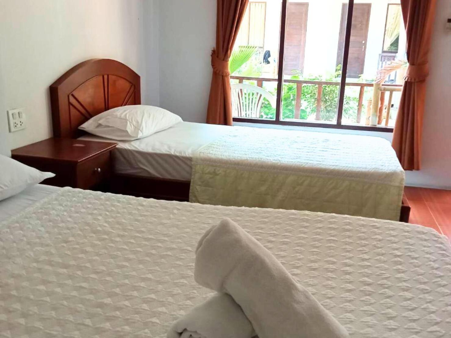 Bank Guesthouse หาดริ้น ภายนอก รูปภาพ